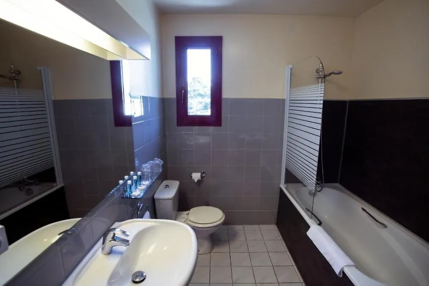 Le Medicis Hotel Roussillon  Roussillon (Isere)